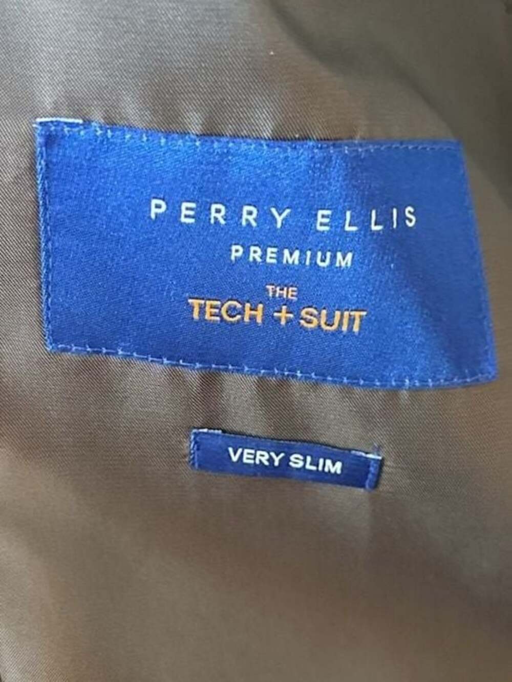 Perry Ellis - Picture 4 of 5